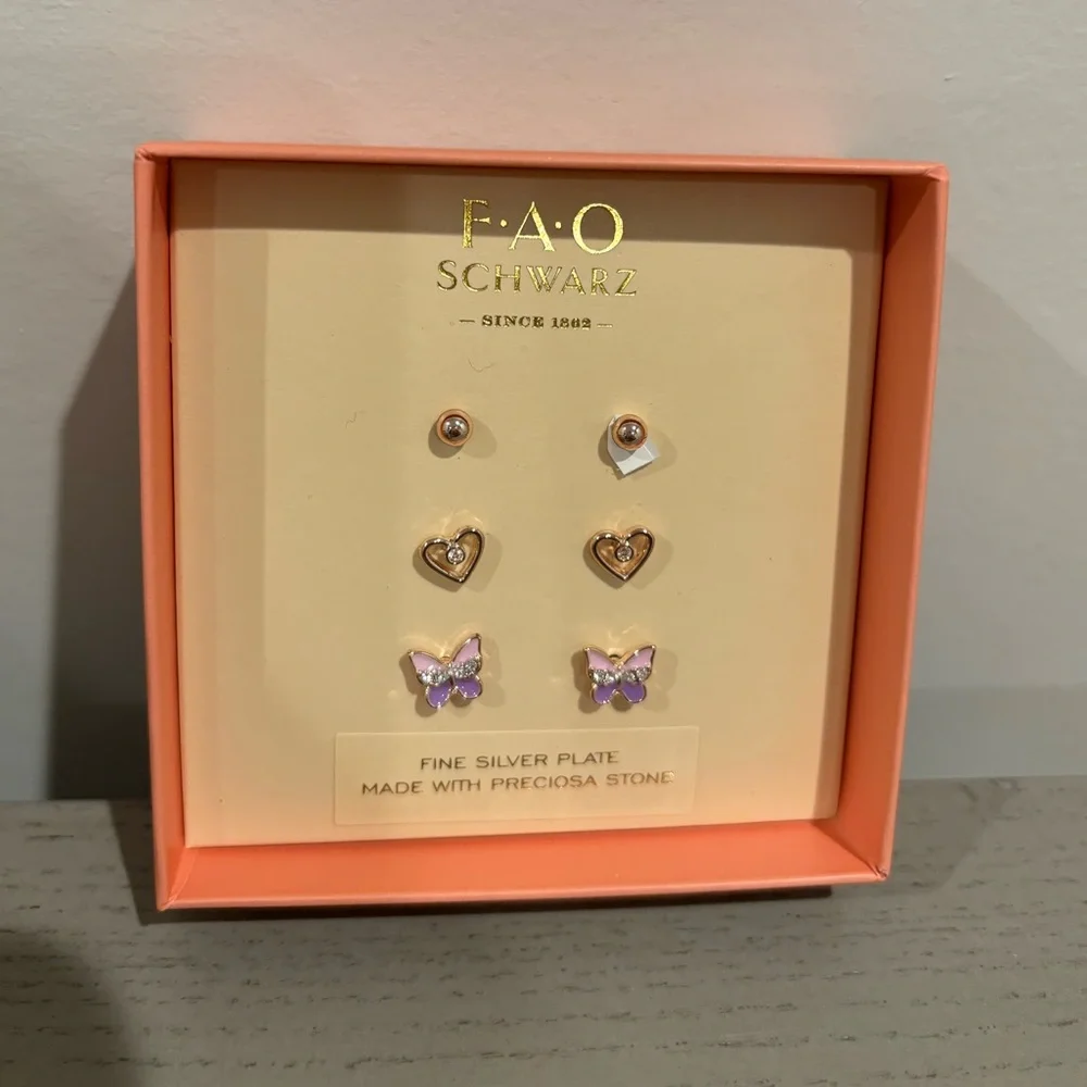 FAO Schwartz boxed earrings set butterflies New